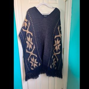 Vintage Bonnie Lee by Leroy knit cape